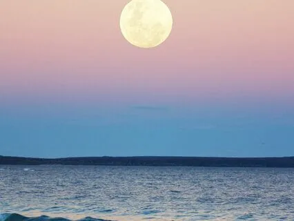 Full Moon Meditation - Healing Light (With Chimes)