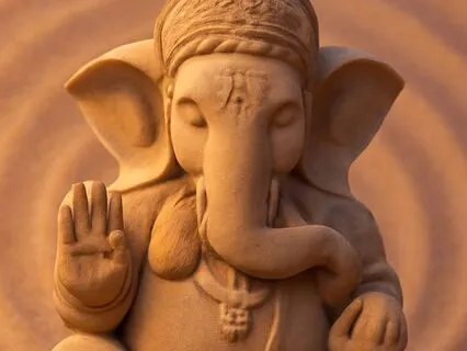 Gaṁ – 21× Ganesa Bīja Mantra For Grounding & Clarity