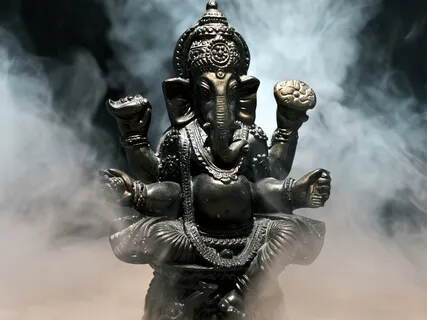 Ganesha Mantra - Om Glaum Gana Ganesha Namaha