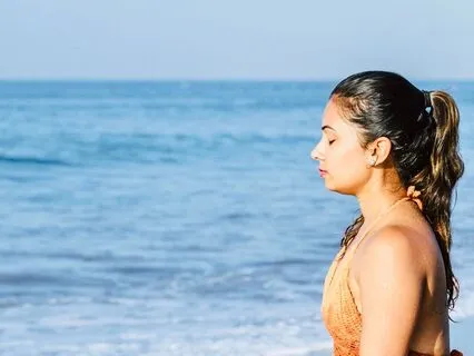 Gayatri Mantra – Sacred Vedic Chant For Wisdom & Inner Light