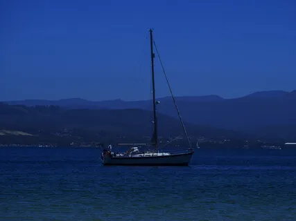 Gentle Waves & Boat Sounds For Sleep