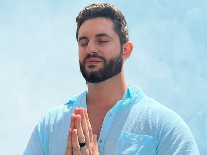 Gentle Zen Waves | 5Hz | Theta (1 Hr)