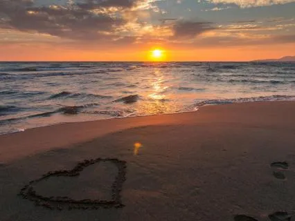 Get Inspired, Manifest Abundance - House Music Breathwork