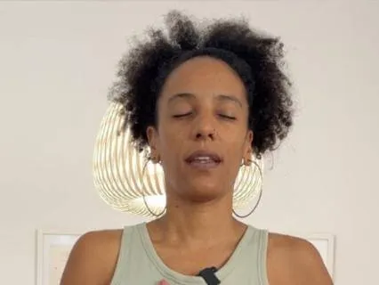 Get Up And Move: 3-Minute Energy Break For Desk Workers