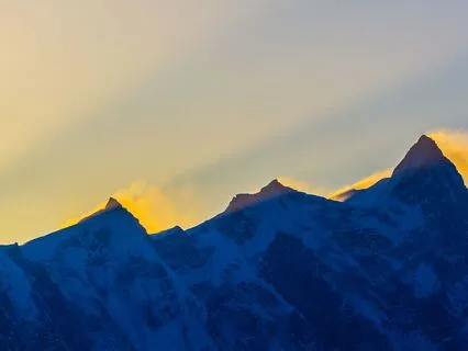 Glistening Echoes of Unity