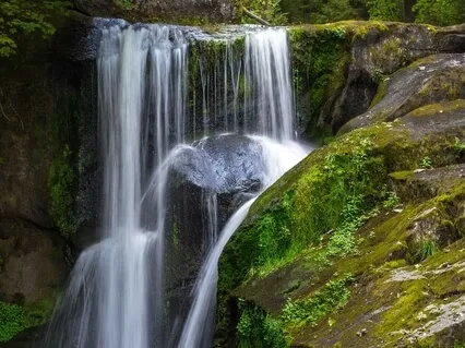 Go With The Flow - Waterfall Meditation With Shakuhachi 尺八