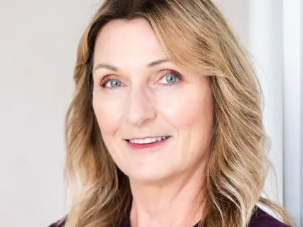 God, Be With Me Right Now | 2-Minute Prayer For Peace