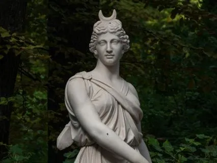 Goddess Of The Hunt | Greek Mythology Sleep Story