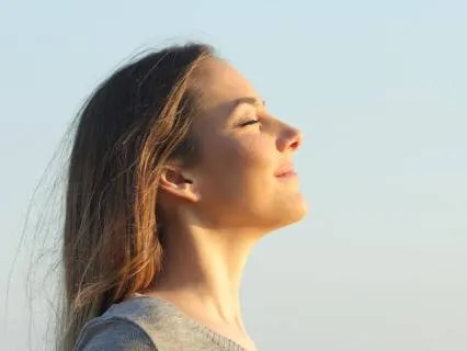 Golden Stillness – 13 Hz Deep Breathing Music