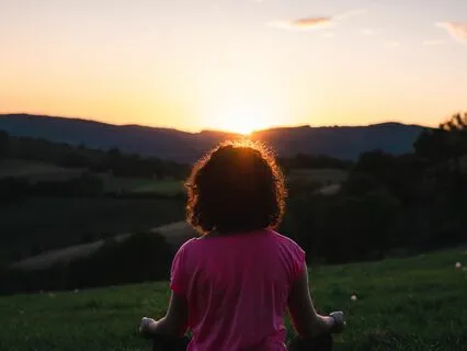 Golden Thread Humming Meditation for Stress & Anxiety Relief