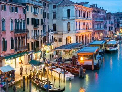 Gondola Ride At Dusk – Venice Sleep Ambience