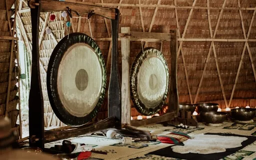 Gong By The Ocean 