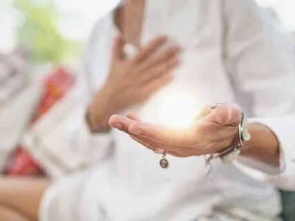 Gratitude Guided Meditation | Remove Blocks To Gratitude & Liberate Energy For Creation, Love, & Joy