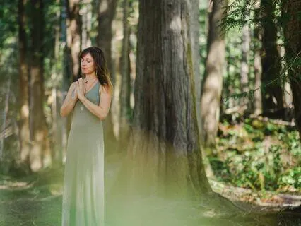 Gratitude Practice And Meditation For A Light Heart