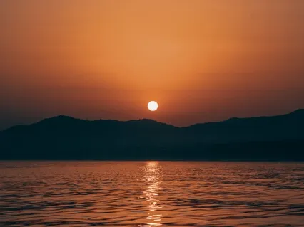 Grounding & Finding The Light