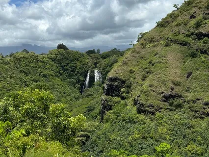 Grounding Into The Present Moment