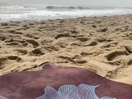 Grounding Mediation With Ocean Waves