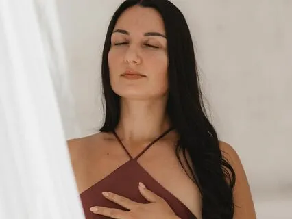 Grounding Practice For Overwhelm & Overstimulation