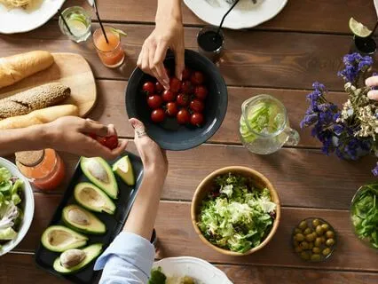 Guide For Family Gatherings Around The Holidays