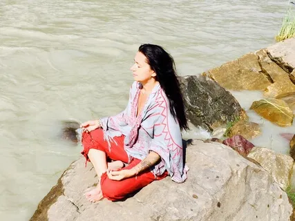 Slow Down & Relax Into The Present  