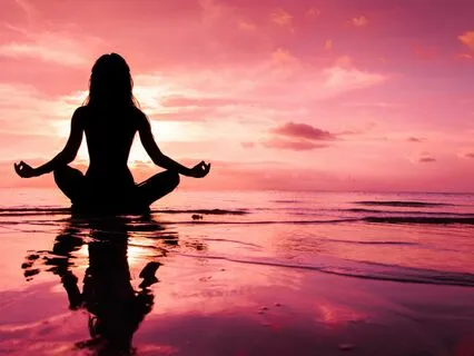 8-Minute Meditation For Grounding Your Energy