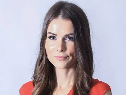 Getting Out Of Your Egoic Body & Connecting With Your True Essence & Soul (Inspired By The Teachings Of Eckhart Tolle)