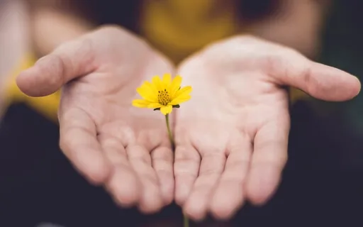 Guided Meditation: Get Out Of Your Head & Into Your Heart 