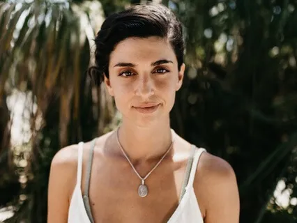 Guided Self-Reflection Practice With Ava