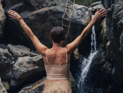 Guru Energy: Exploring Healthy & Unhealthy Teaching Dynamics