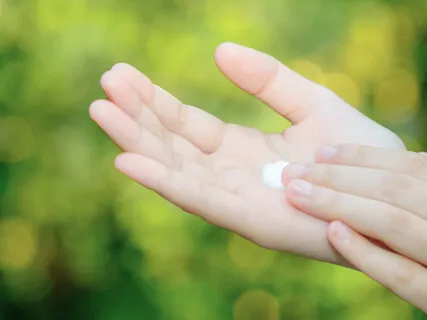 Hand Cream Meditation