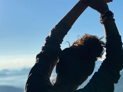 Hand-To-Heart + Belly : Michigan Slow Flow