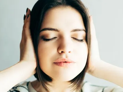 Hands On Ears - Hear Your Breath