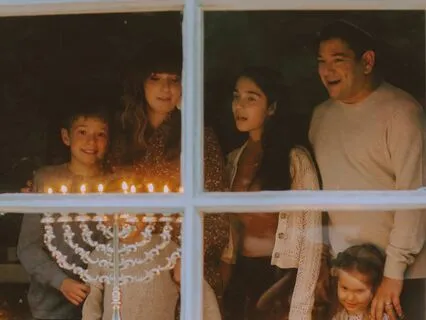 Hanukkah Tunes, Relaxing Piano