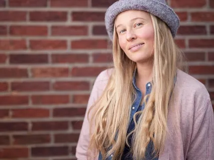 Happiness Accelerator Session 6: Positivity + Alpha