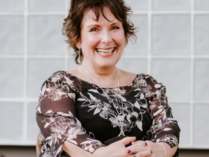 Happy And Free Series: Chronic Joy With Neeley Dopp