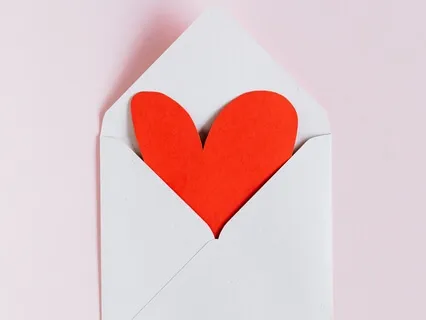 Happy Hour: Gratitude For Present From Past Self-Perspective