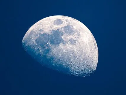 Harmonic Moon Phases Melodies 639 Hz