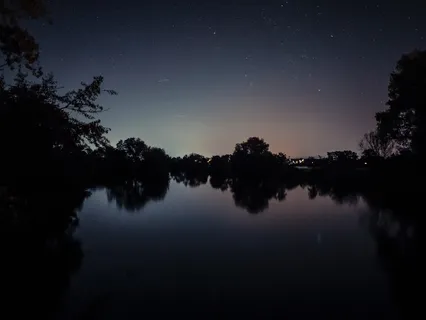 Haunted Whispers Skim The Lake (Binaural Beats Delta)