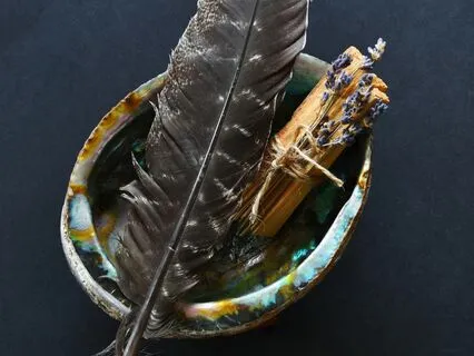 Heal And Manifest: Becoming One With All