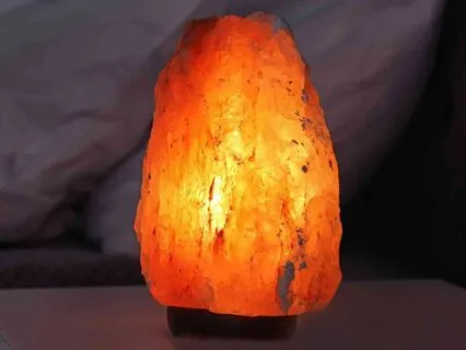 Healing Himalayan Salt Lamp: A Heart Chakra Meditation