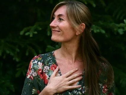 Healing Meditation For Women: Perfect In The Eyes Of Nature