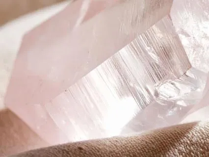 Healing Meditation - The Energy Of Rose Quartz