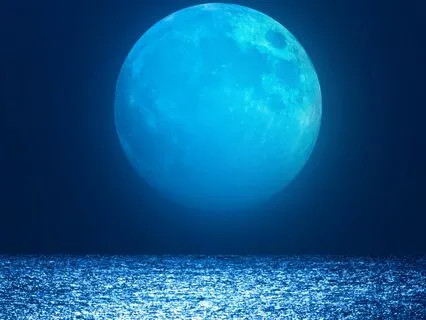 Healing Moon: Find Yourself Meditations With Julie LeBriton