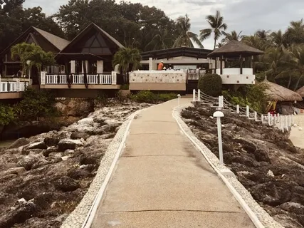 Healing Nap Session In Boracay Beach