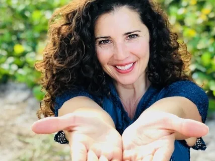 Heal Your Inner Child: Embrace Your Past, Nurture Your Inner Voice, And Feel Free