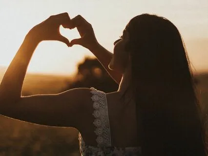 Heart Expansion With Marlou Kamphuis (20 Mins)