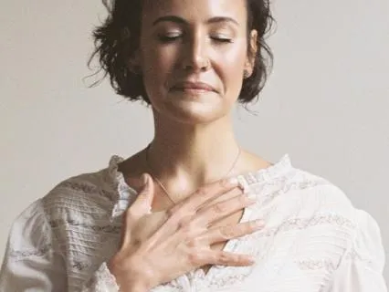 Heart Opening Sound Meditation  - 60 Minute Daily Insight