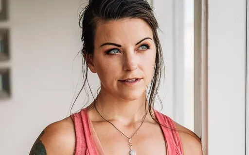 Her Amazonian - A Poem For The Woman