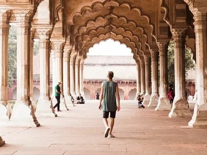 Here I Am, Hineh Ani - Featuring Madhu Anziani