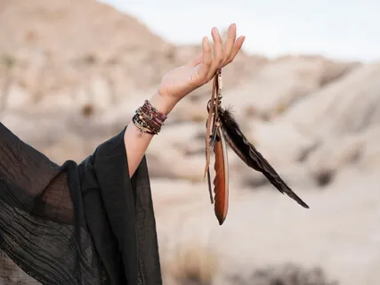 High Priestess Communes With The Universal One Mind